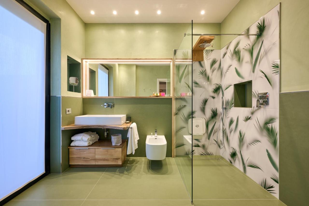 Like Home Boutique Hotel Azzano San Paolo Exterior photo