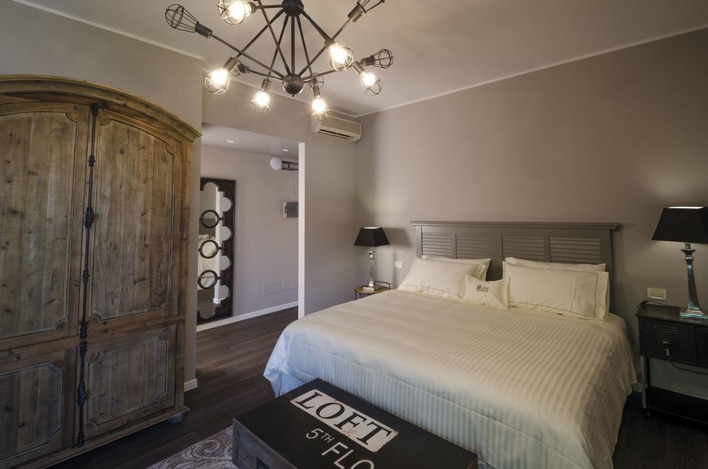 Like Home Boutique Hotel Azzano San Paolo Exterior photo