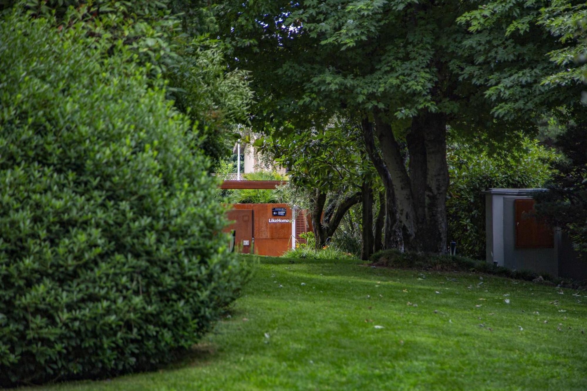 Like Home Boutique Hotel Azzano San Paolo Exterior photo